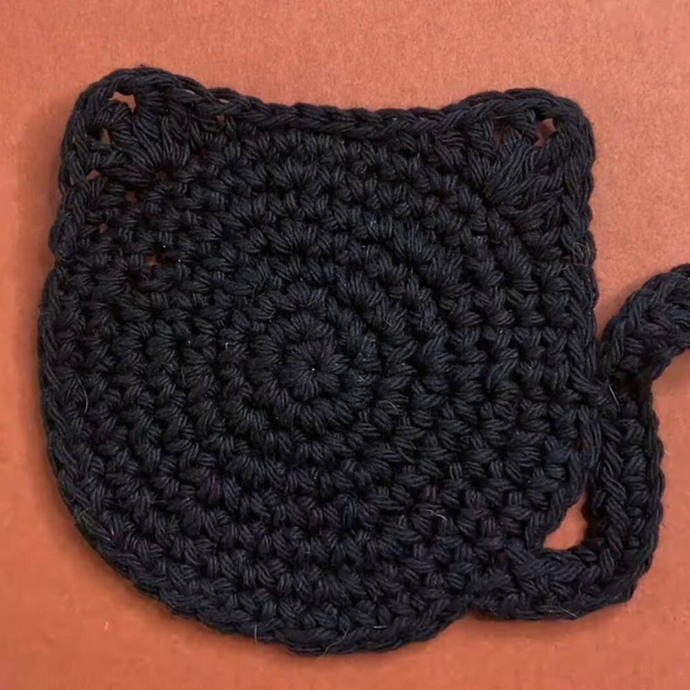 30 Paw Coaster Crochet Patterns Image