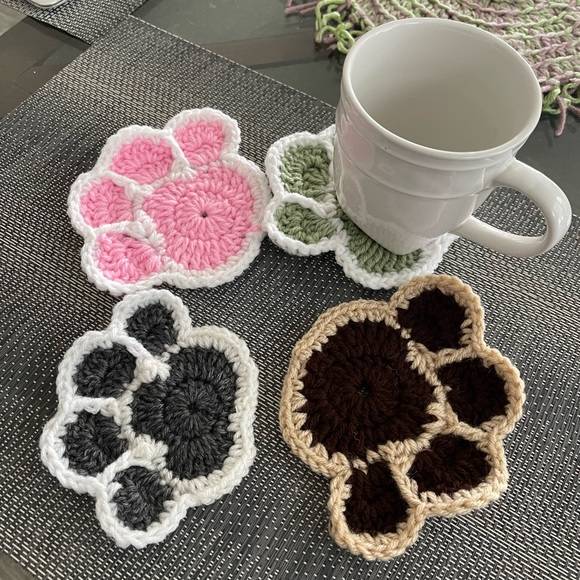 30 Paw Coaster Crochet Patterns Image