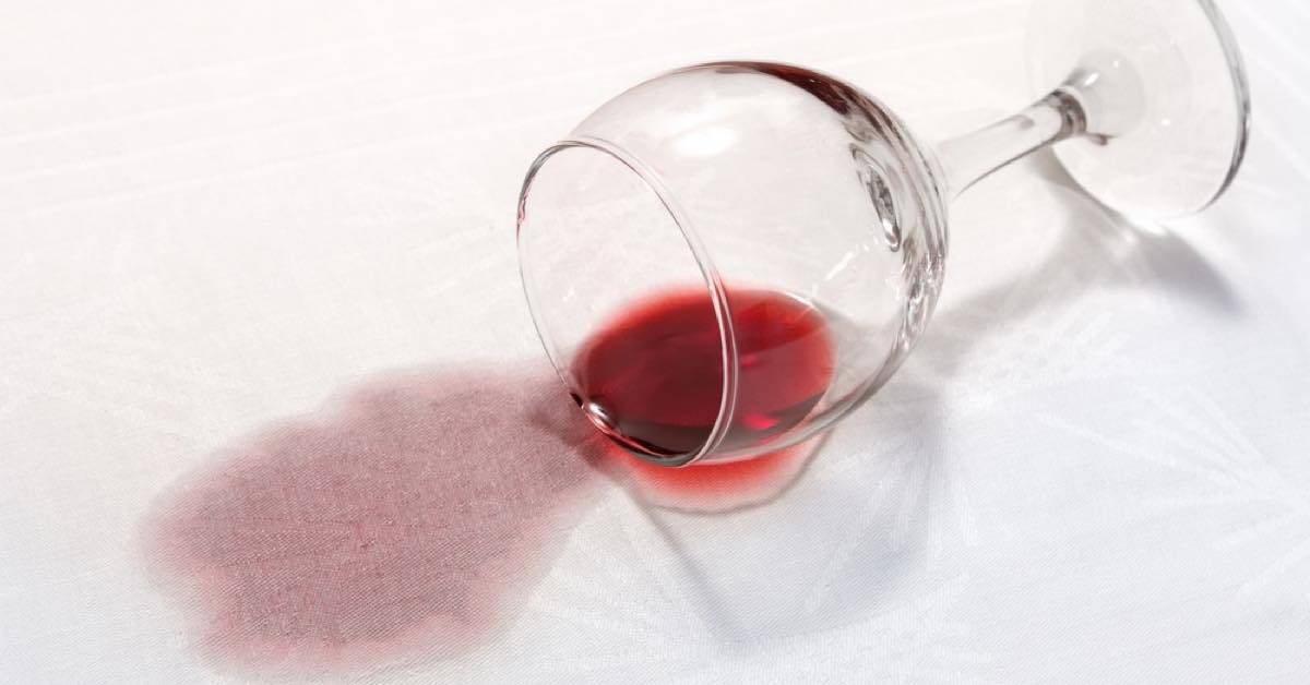 36 DIY Non Toxic Carpet Cleaner Recipes Image