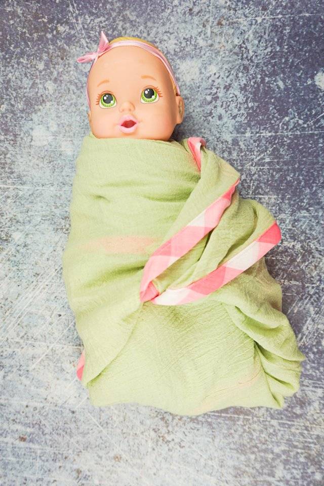 33 DIY Gauze Baby Blankets Image