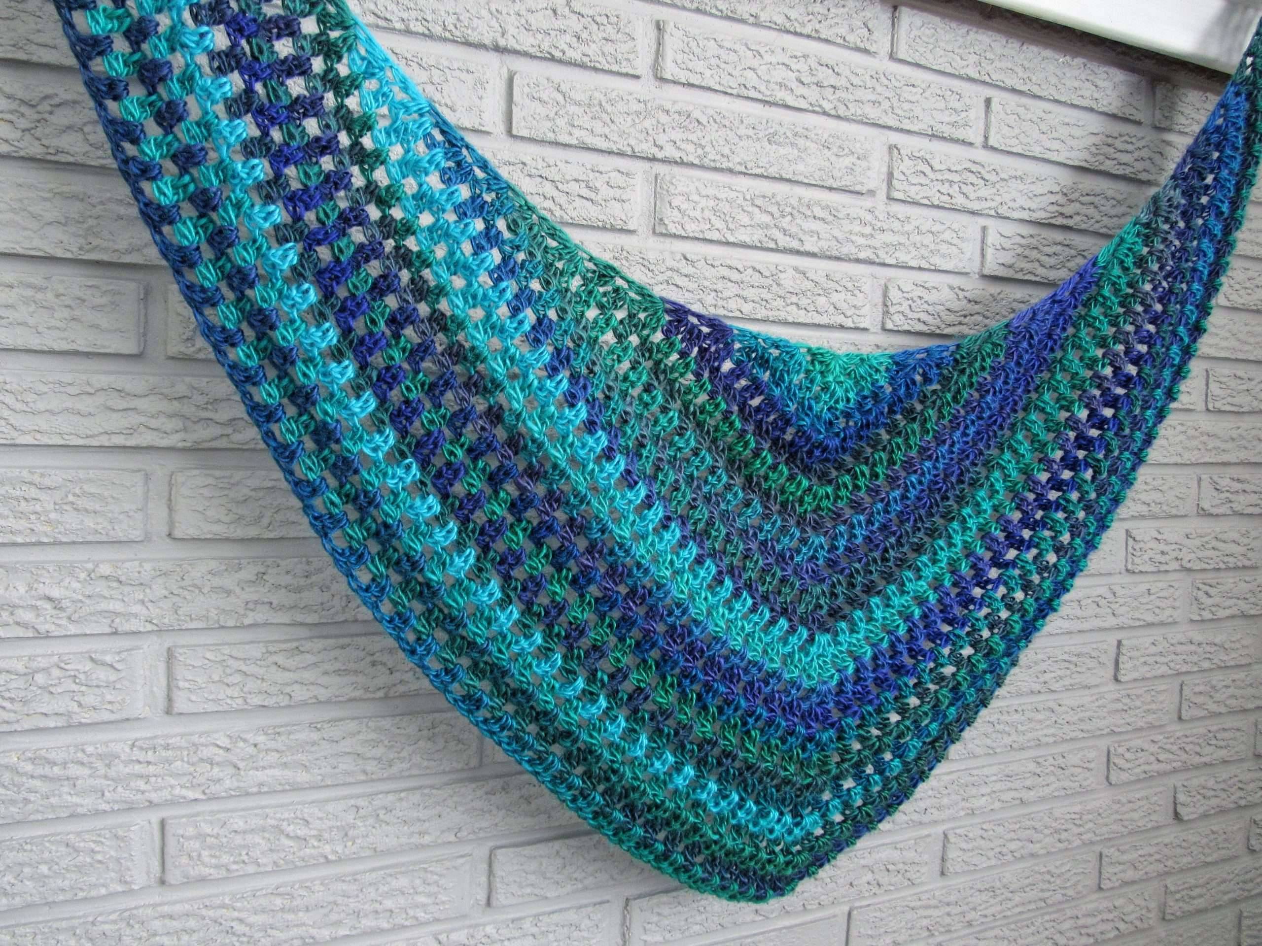 35 Triangle Shawl Crochet Patterns Image