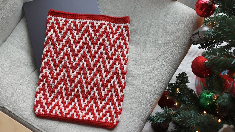 28 Crochet Laptop Case Patterns Image