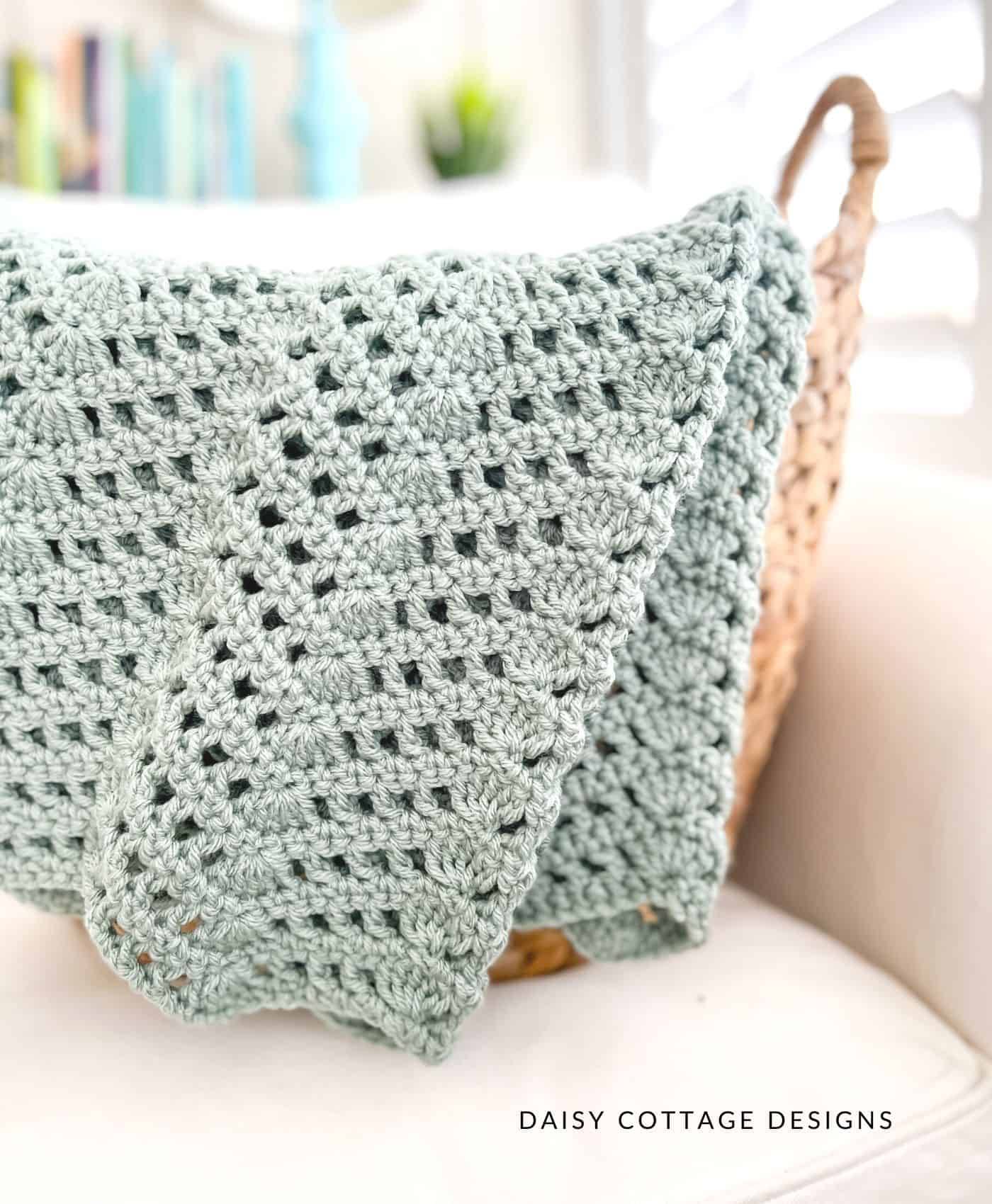 36 Loops and Threads Blanket Yarn Patterns Image