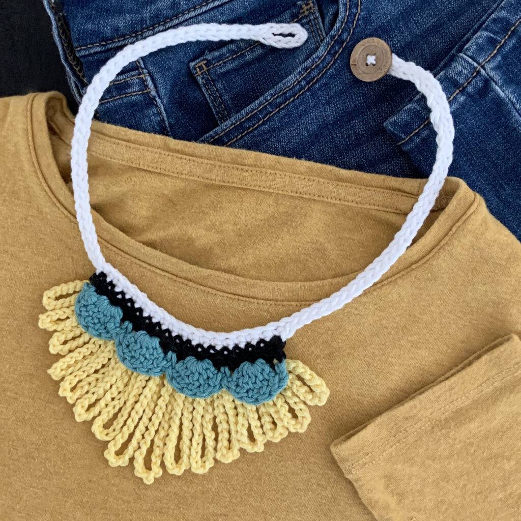 30 Beginner Crochet Jewelry Patterns Image