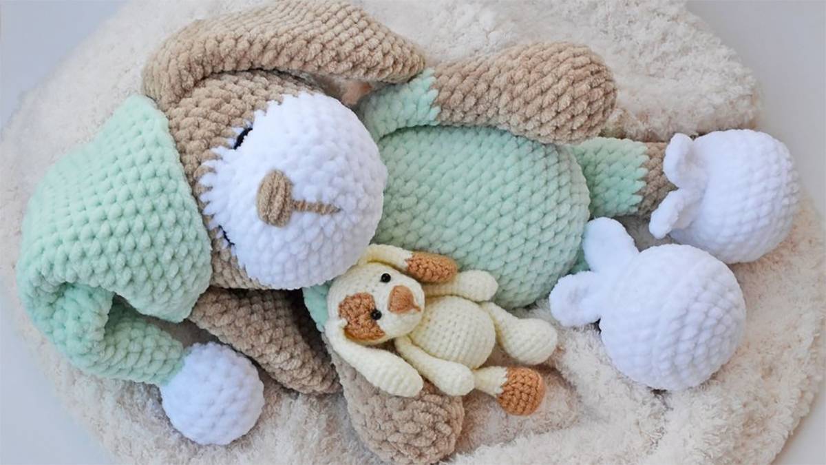30 Loops and Threads Sweet Snuggles Crochet Patterns Image