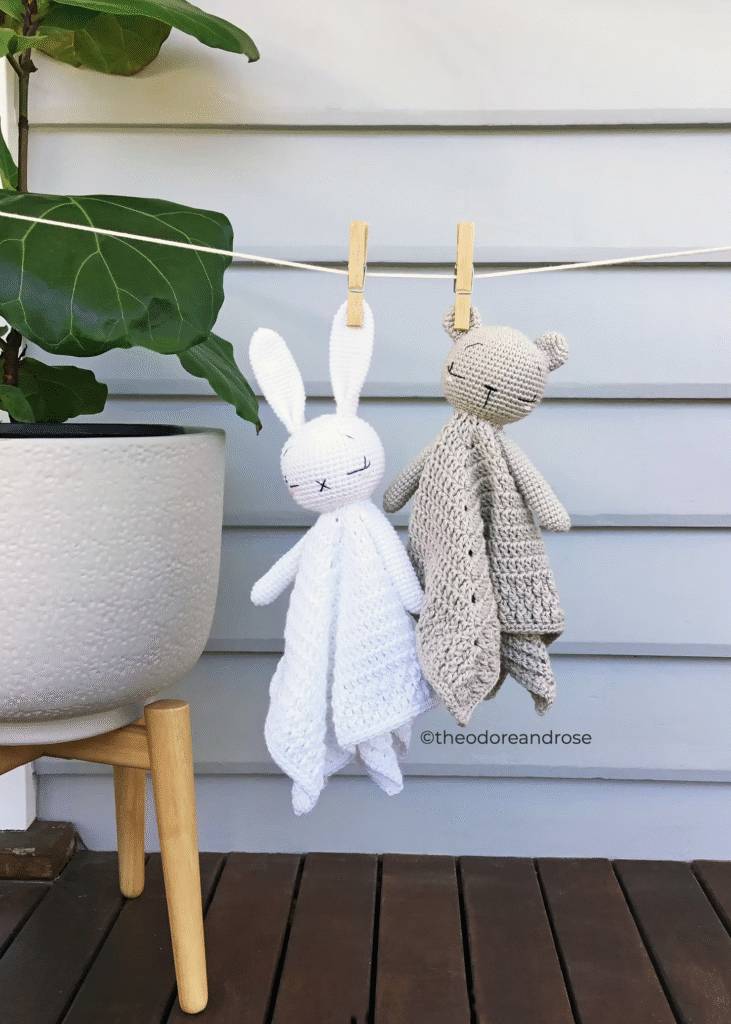 35 Easy Crochet Animal Patterns For Beginners Image